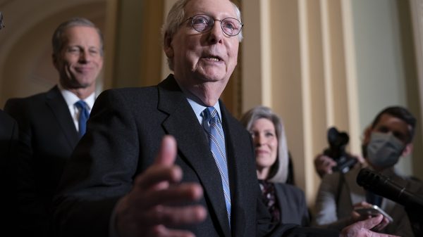 Senate GOP rejects debt restrict repair on must-pass protection invoice