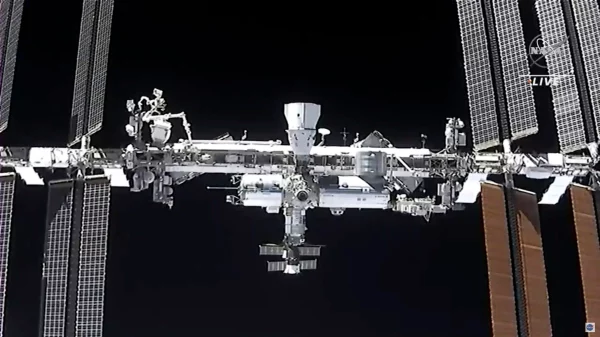 NASA Astronauts Conduct Beforehand Postponed Spacewalk