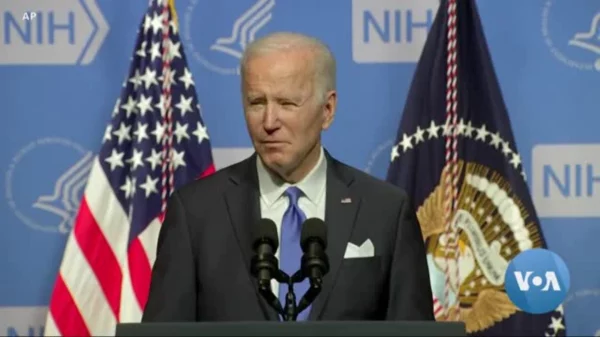 Biden Praised – and Criticized – for COVID-19 Battle in 2021