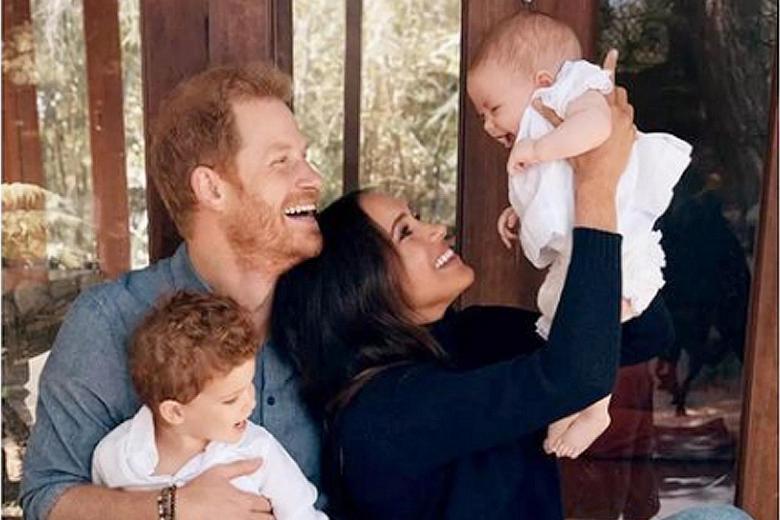 Prince Harry and Meghan share first picture of six-month-old daughter