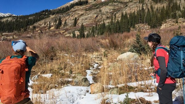 2 hikers rescued from Mt. Large in Lake County