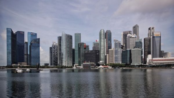 Singapore corporations, banks now higher ready to face monetary dangers: MAS, Financial system Information & High Tales