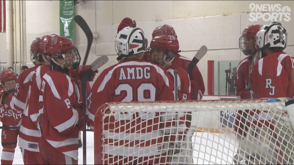 Regis Jesuit hockey defeats Dakota Ridge to stay undefeated