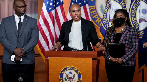 Dem leaders contemplating anti-Islamophobia invoice to reply Boebert-Omar controversy