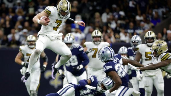 NFL fantasy soccer begin or sit Week 14: Taysom Hill, Amari Cooper, Dawson Knox