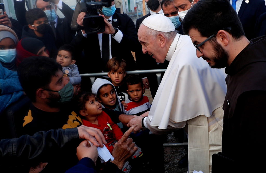 Pope urges compassion towards migrants in Lesbos, however doesn't brazenly condemn Greek pushback