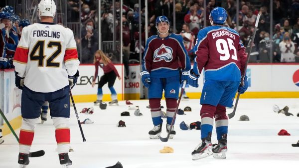 Burakovsky information hat trick in Avalanche win over Panthers