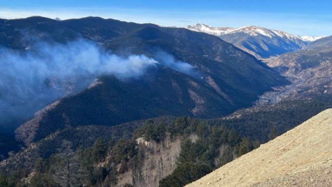 Crews reply to wildfire burning close to Idaho Springs