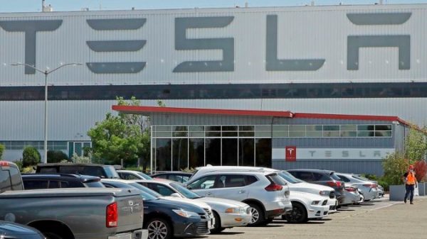 U.S. regulators open security investigation into 580K Tesla automobiles – Nationwide