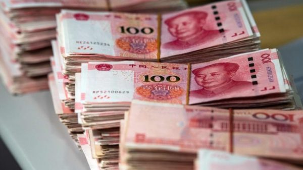 Renminbi hits 3-year excessive amid central financial institution easing bets, Economic system Information & High Tales