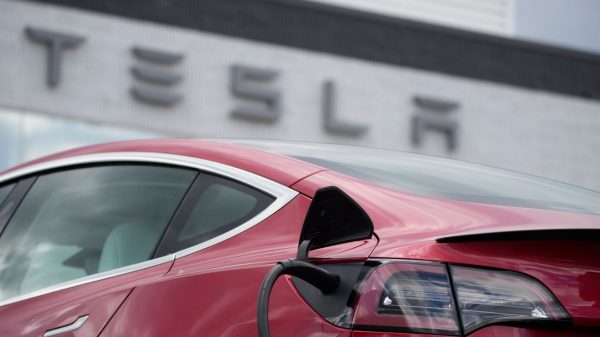 Tesla Inventory Jumps to Begin 2022