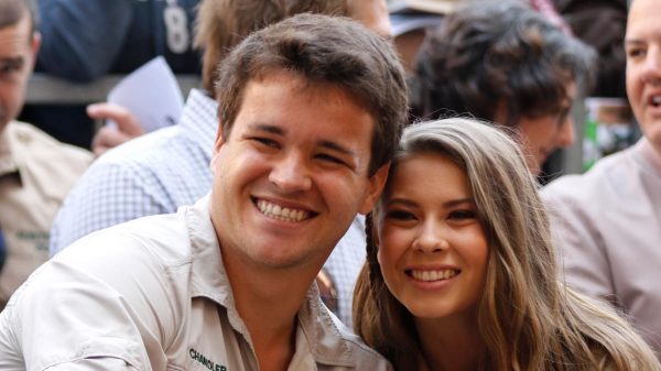 Bindi Irwin debuts tattoo honoring late father