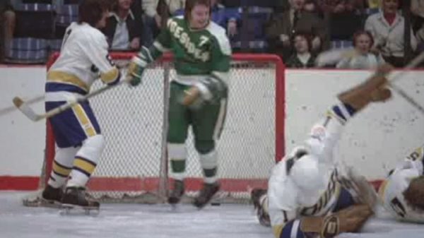 How Canucks coach Bruce Boudreau ended up in one of the vital iconic sports activities motion pictures of all time