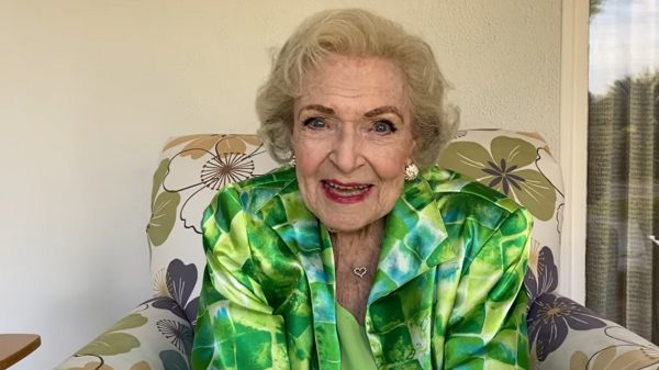 Betty White’s ultimate video thanks followers for assist