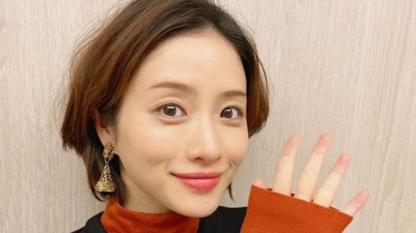 Japanese actress Satomi Ishihara broadcasts being pregnant