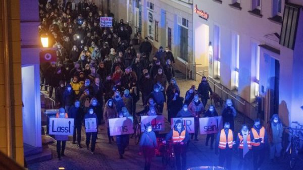 COVID protester bites German police officer as marches spark violence – Nationwide