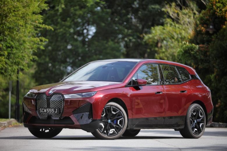 Automobile assessment: BMW iX presents energy, polish and plethora of tech