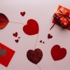 Showered with items and a focus? Watch out, it is perhaps ‘love bombing’