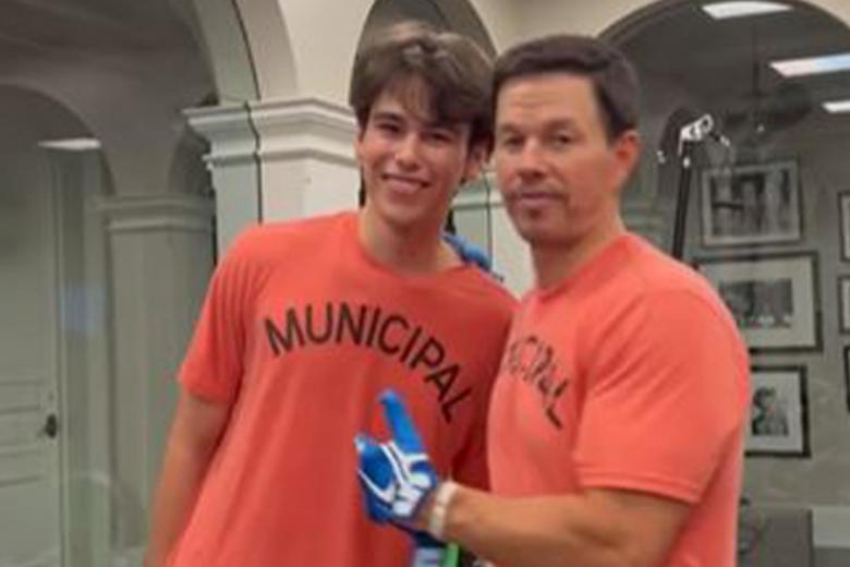 Actor Mark Wahlberg hits the gymnasium with daughter’s boyfriend