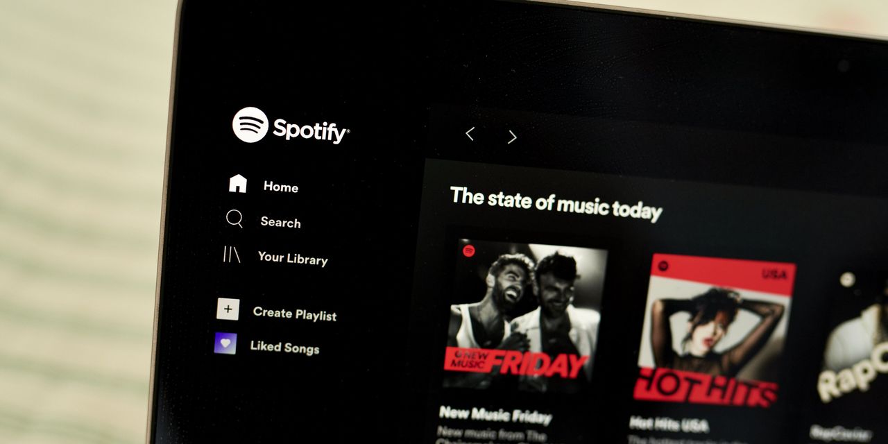 Spotify, Going through Pushback Towards Joe Rogan, Reviews Soar in Customers