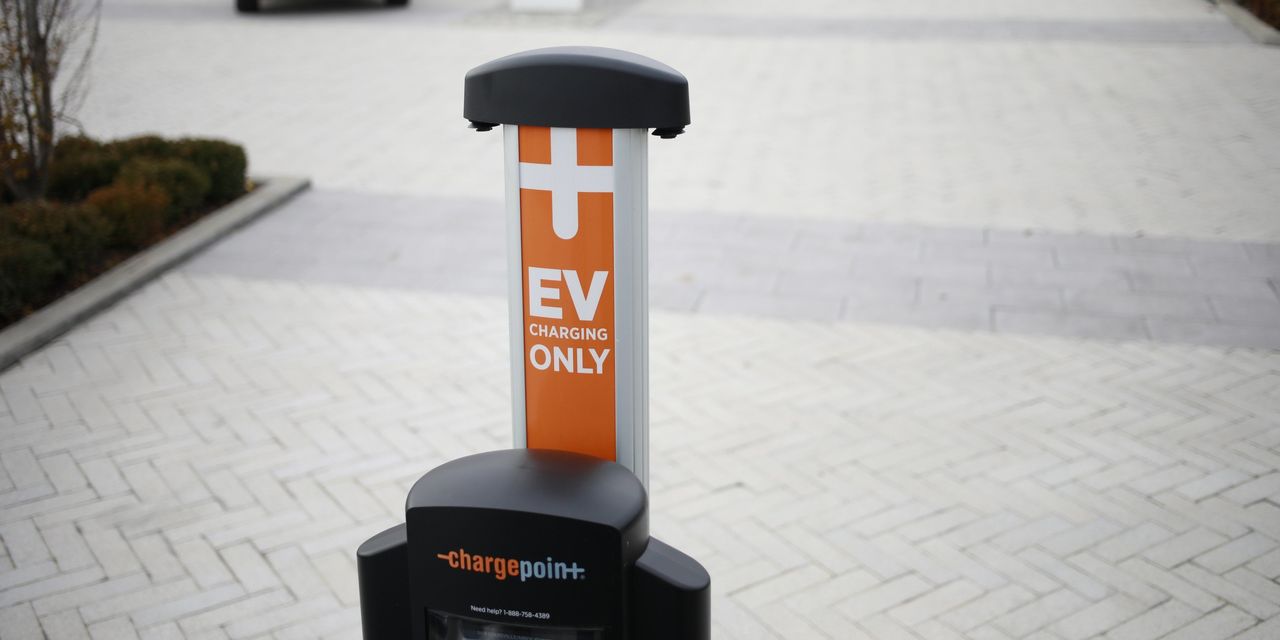 EV Charging Community Will Goal Interstate Highways