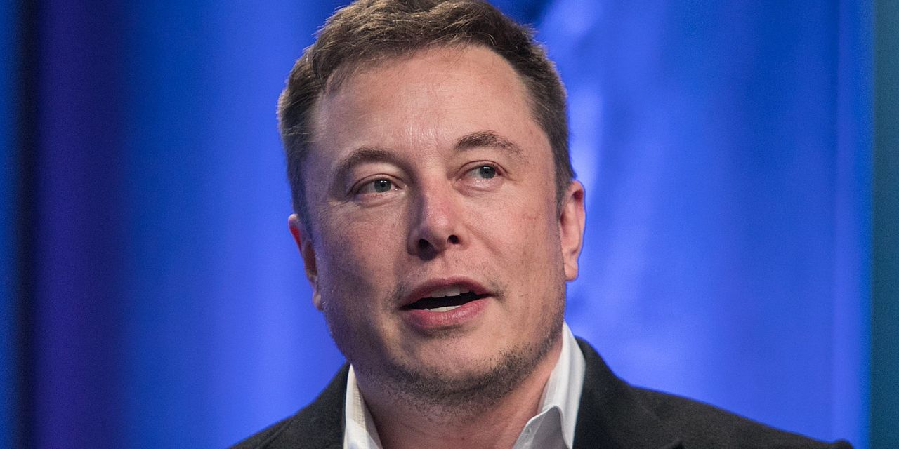 SEC Probes Buying and selling by Elon Musk and Brother in Wake of Tesla CEO’s Gross sales