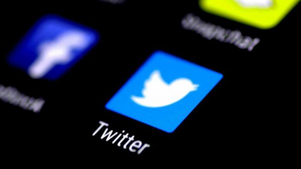 Twitter again on-line after software program glitch disrupts companies