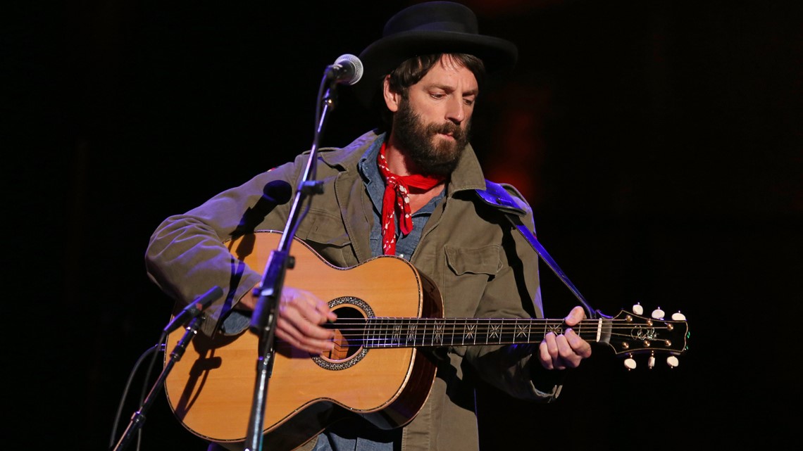 Ray LaMontagne books 2022 spring and summer season US tour dates