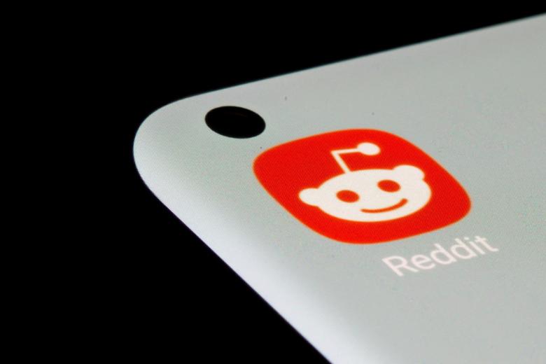 Reddit launches Uncover characteristic for images, movies on app