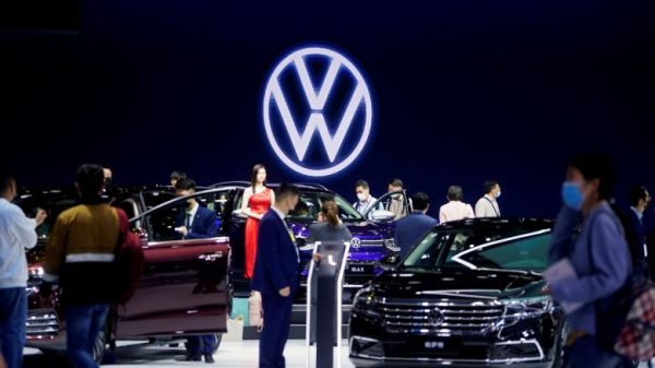 Volkswagen in talks with Huawei on autonomous driving unit: Report