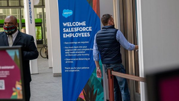 Salesforce Gross sales Rise as Demand for Cloud Providers Continues