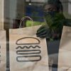 Shake Shack Assessments Bitcoin Rewards to Lure Youthful Shoppers