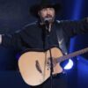 Callin’ Garth Brooks followers: Singer declares second Edmonton present