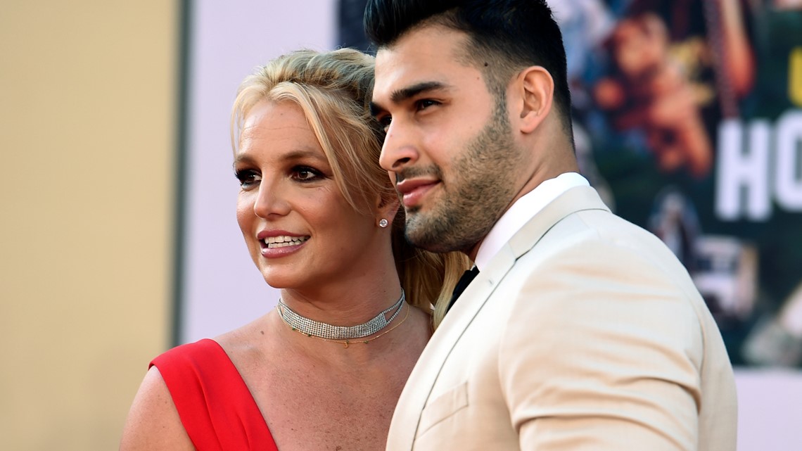Britney Spears miscarriages: Singer broadcasts lack of child
