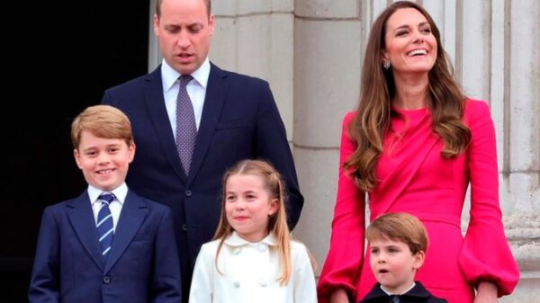 Prince William, Kate Middleton shifting from London to present youngsters ‘regular’ life – Nationwide