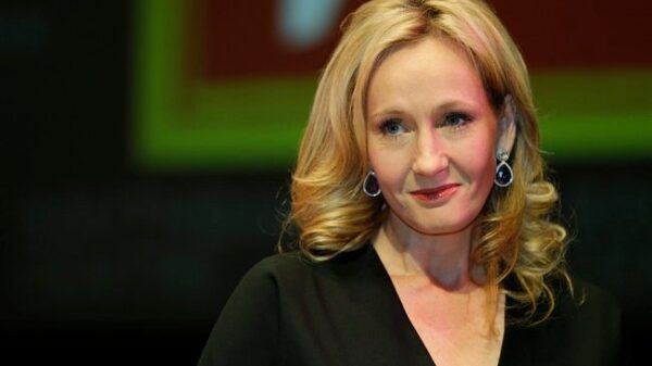 Police investigating ‘on-line menace’ to J.Ok. Rowling over Salman Rushdie tweet – Nationwide